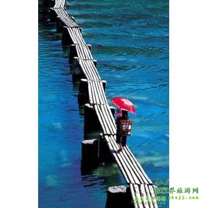 【長沙往返尊惠系列1】：張家界、天子山、鳳凰、韶山、長沙三晚四日游